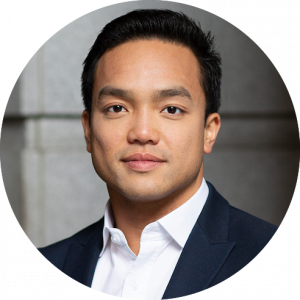 Chris-Pham-Head-of-Sales-DealPath-300x300
